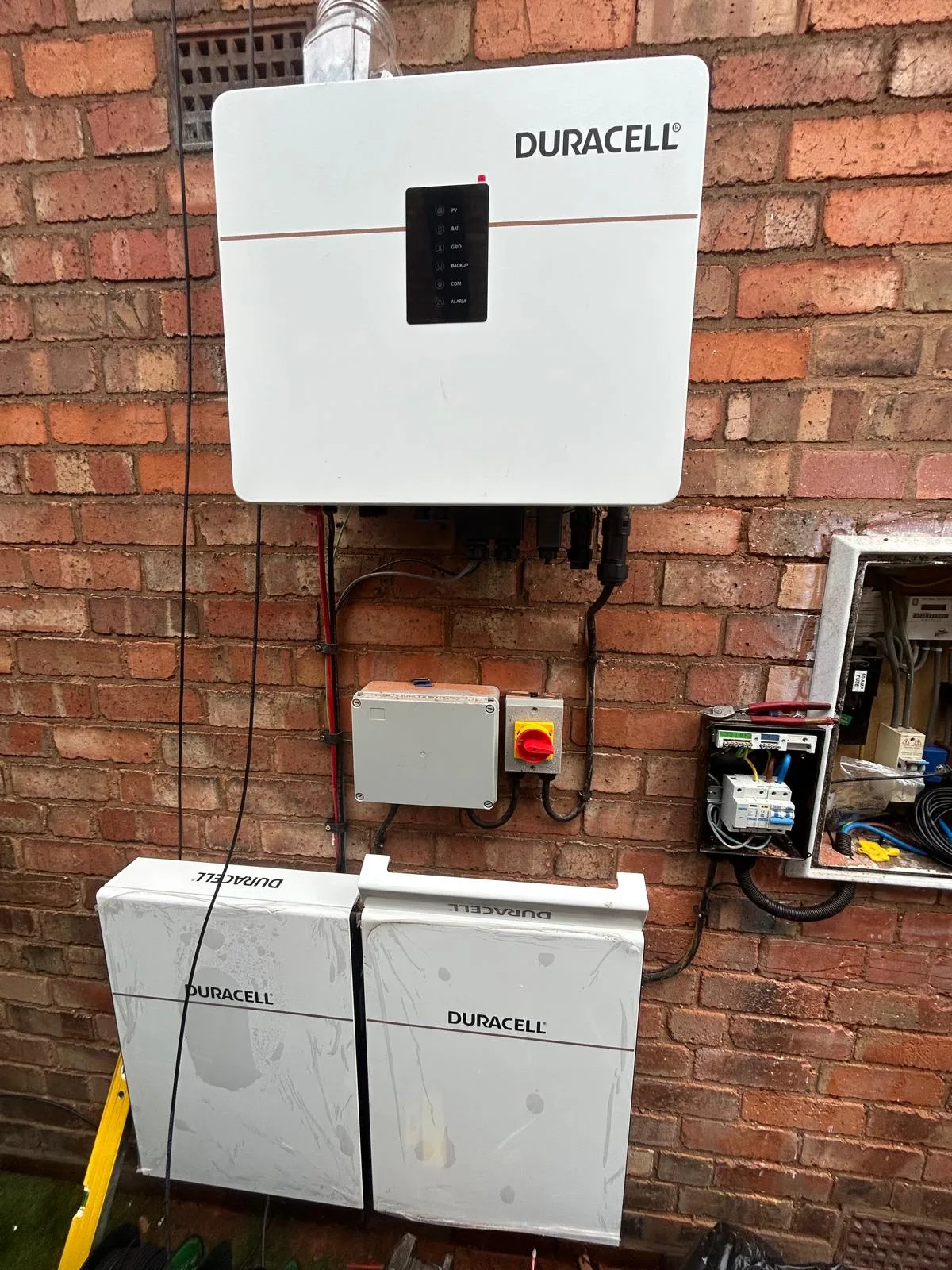 Duracell inverter installed by REST UK